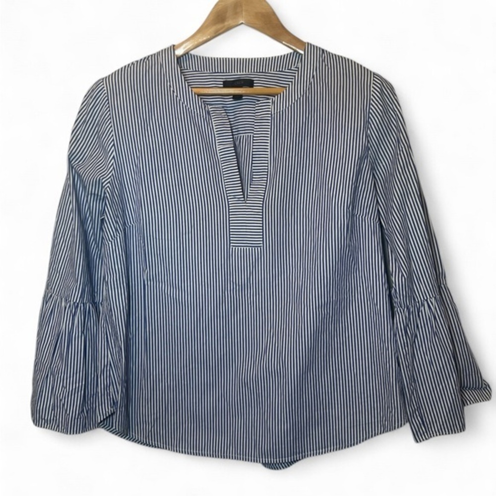 J Crew Black Label Navy Striped Bell Sleeve V‎ Neck Tunic Style Blouse Women 12